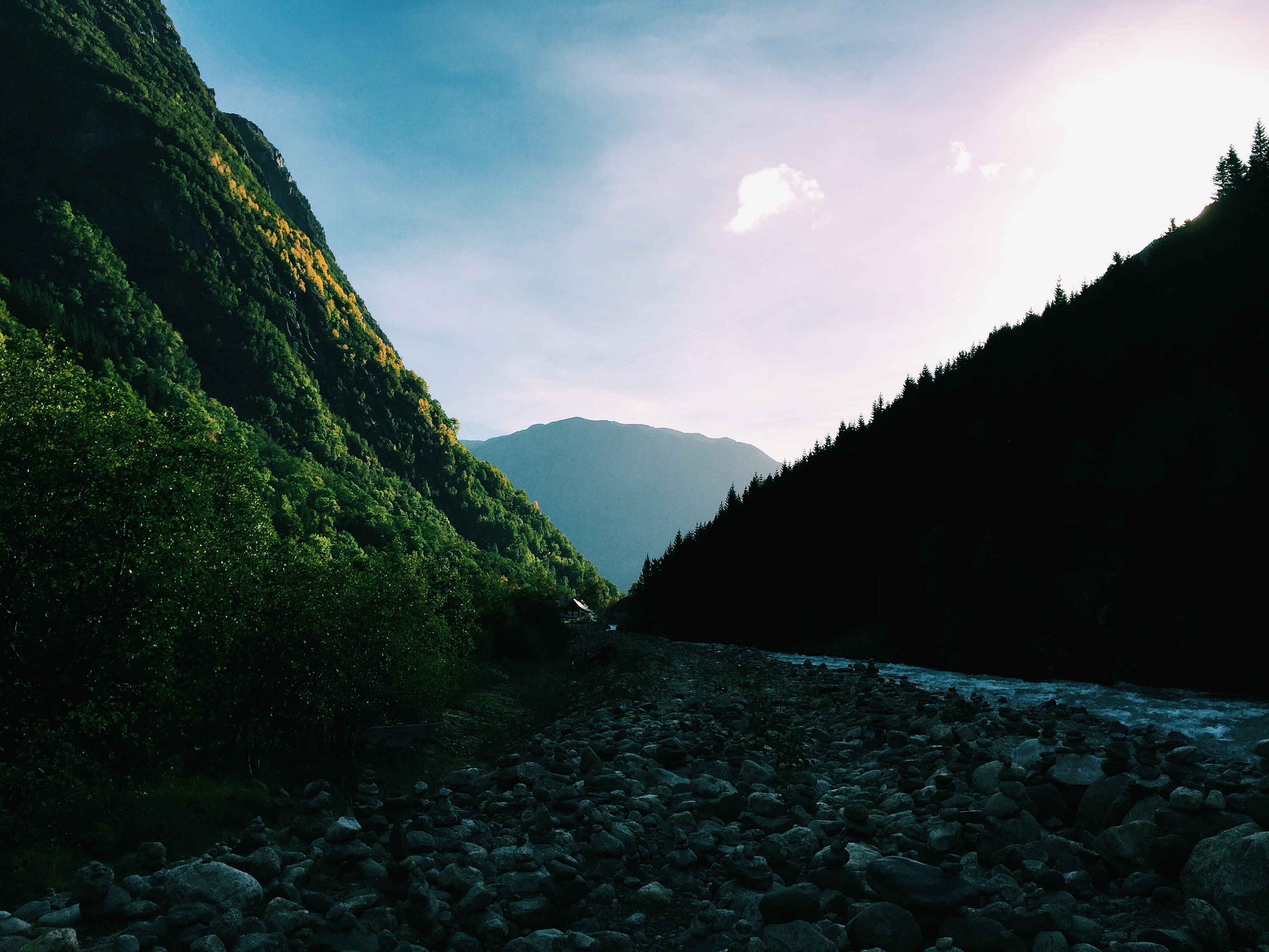 My Bucketlist: Trolltunga | Travel Blog | Stones