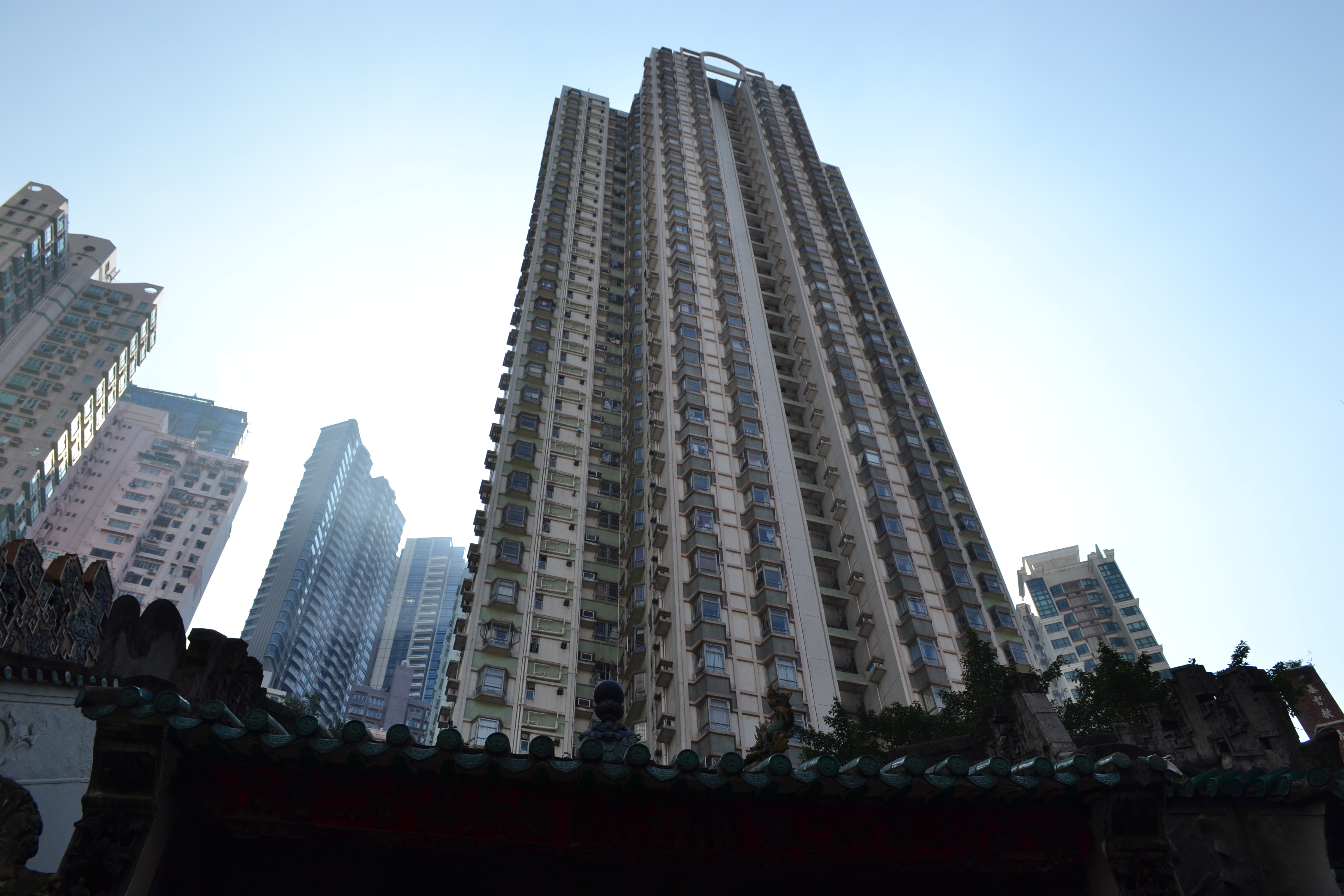 High Rise Building | Backpacking with Bacon | Solo Travel in Hong Kong