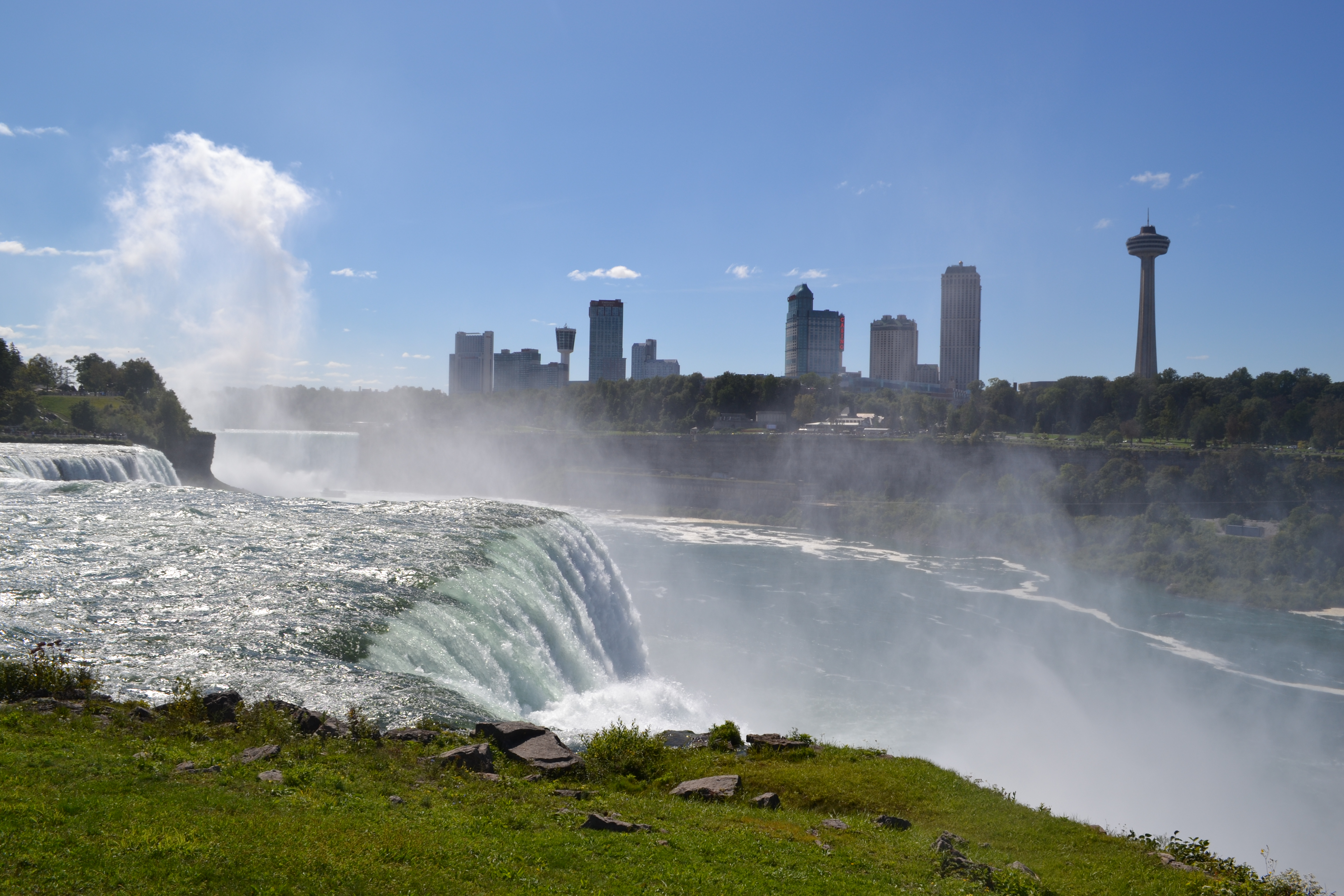 Niagara Falls | Backpacking Solo | Backpacking with Bacon